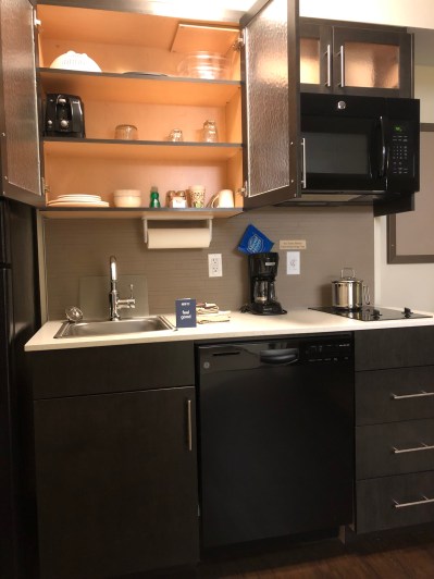 Park Inn YYC Calgary Kitchen Full